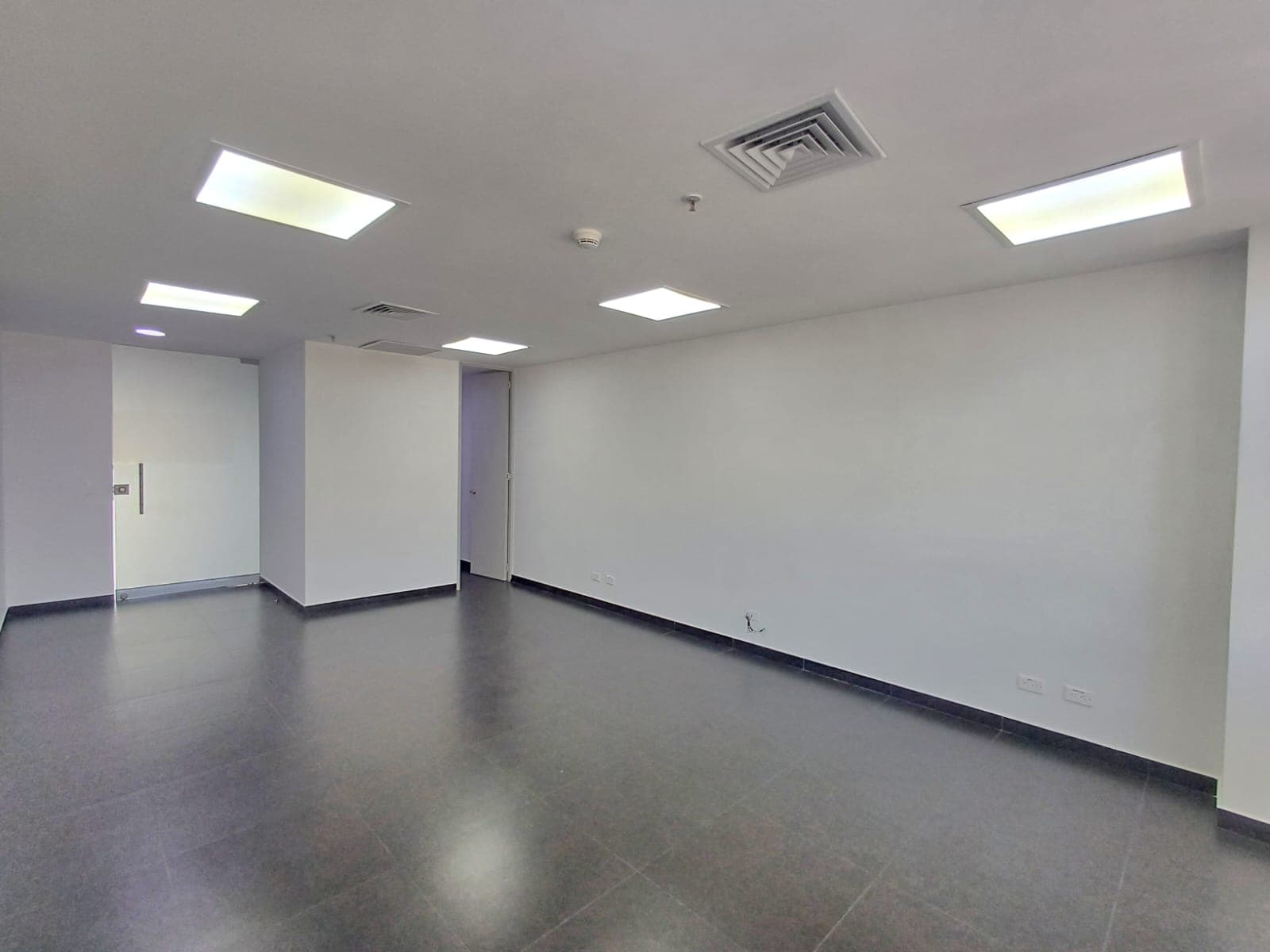 Oficina en arriendo en Las Vegas, Envigado — foto 4 de 13