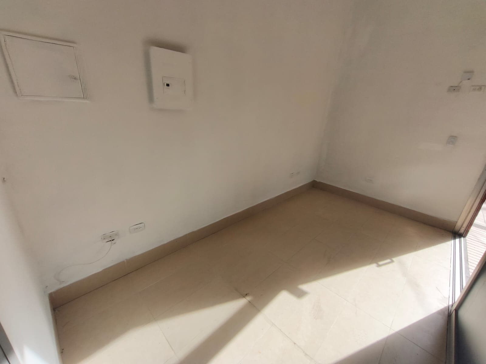 Local en arriendo en Bello — foto 3 de 10
