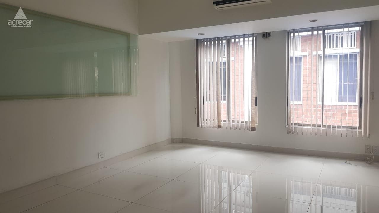 Oficina en arriendo en Oviedo, Poblado, Medellín — foto 1 de 14