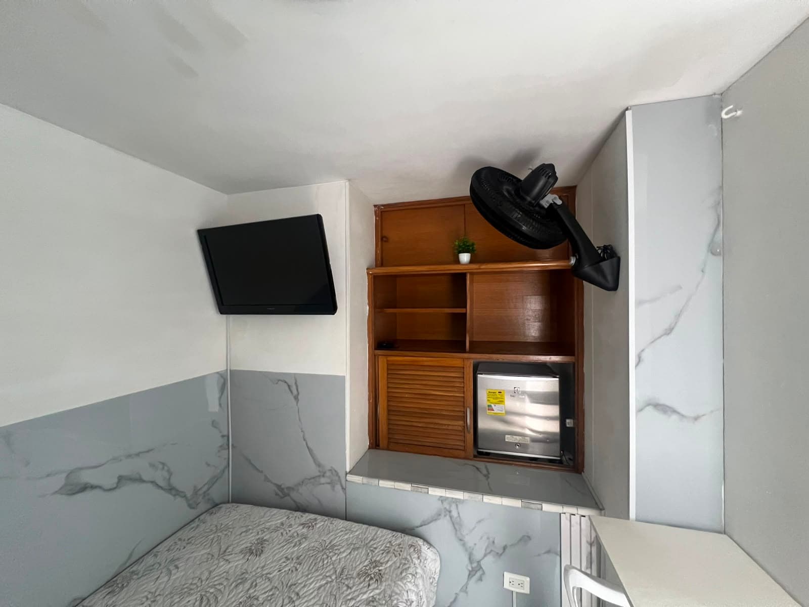 Apartaestudio en arriendo en Laureles, Medellín — foto 4 de 12