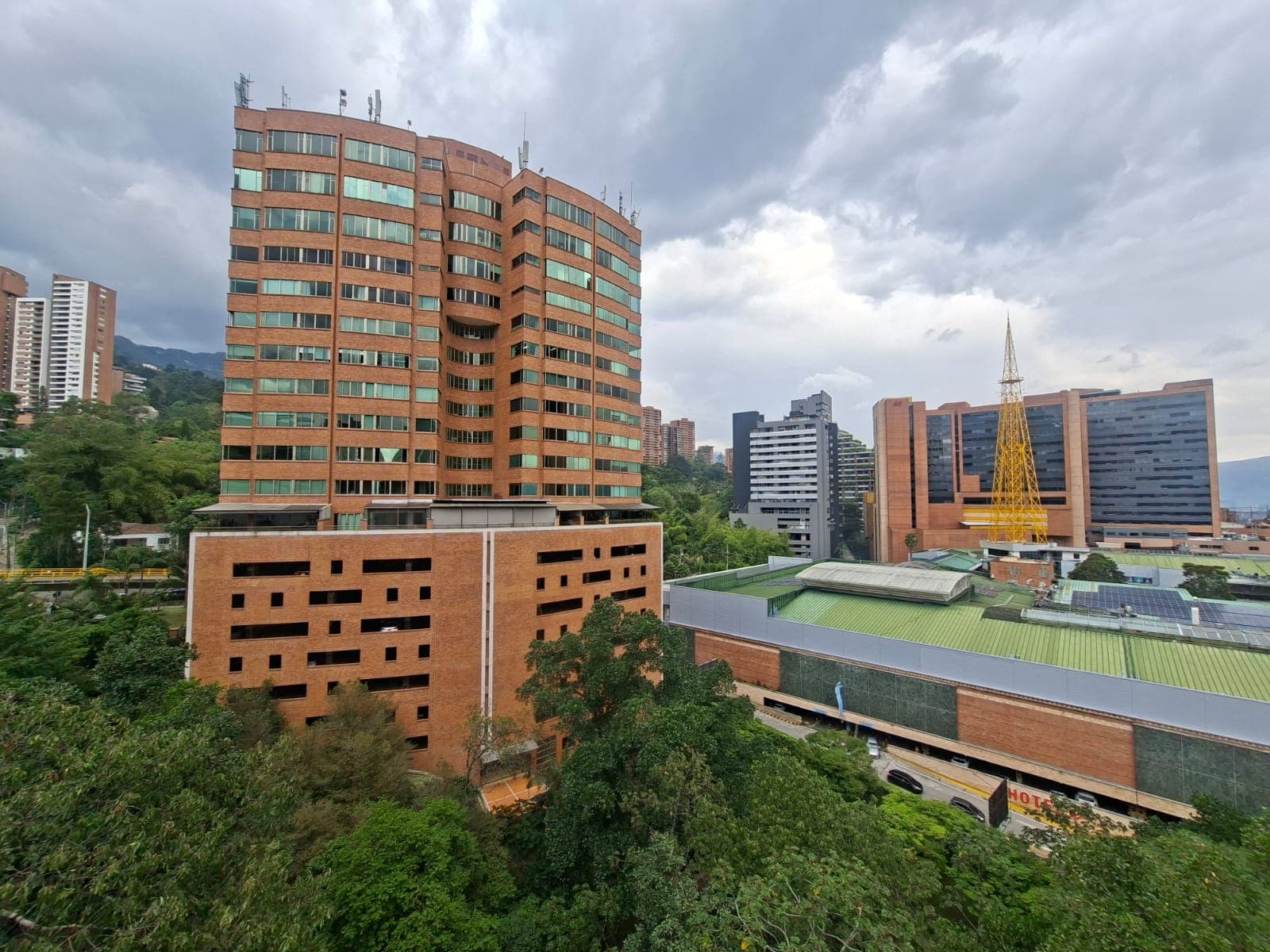 Apartamento en arriendo en El Tesoro, Poblado, Medellín — foto 5 de 19