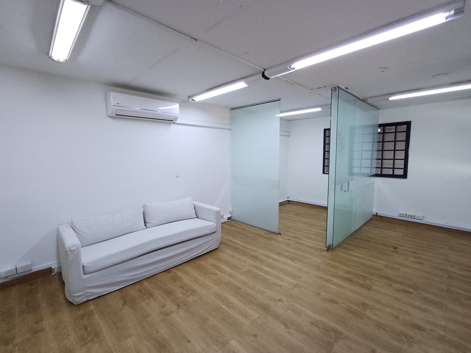 Casa Comercial en arriendo en Astorga, Poblado, Medellín — foto 5 de 20