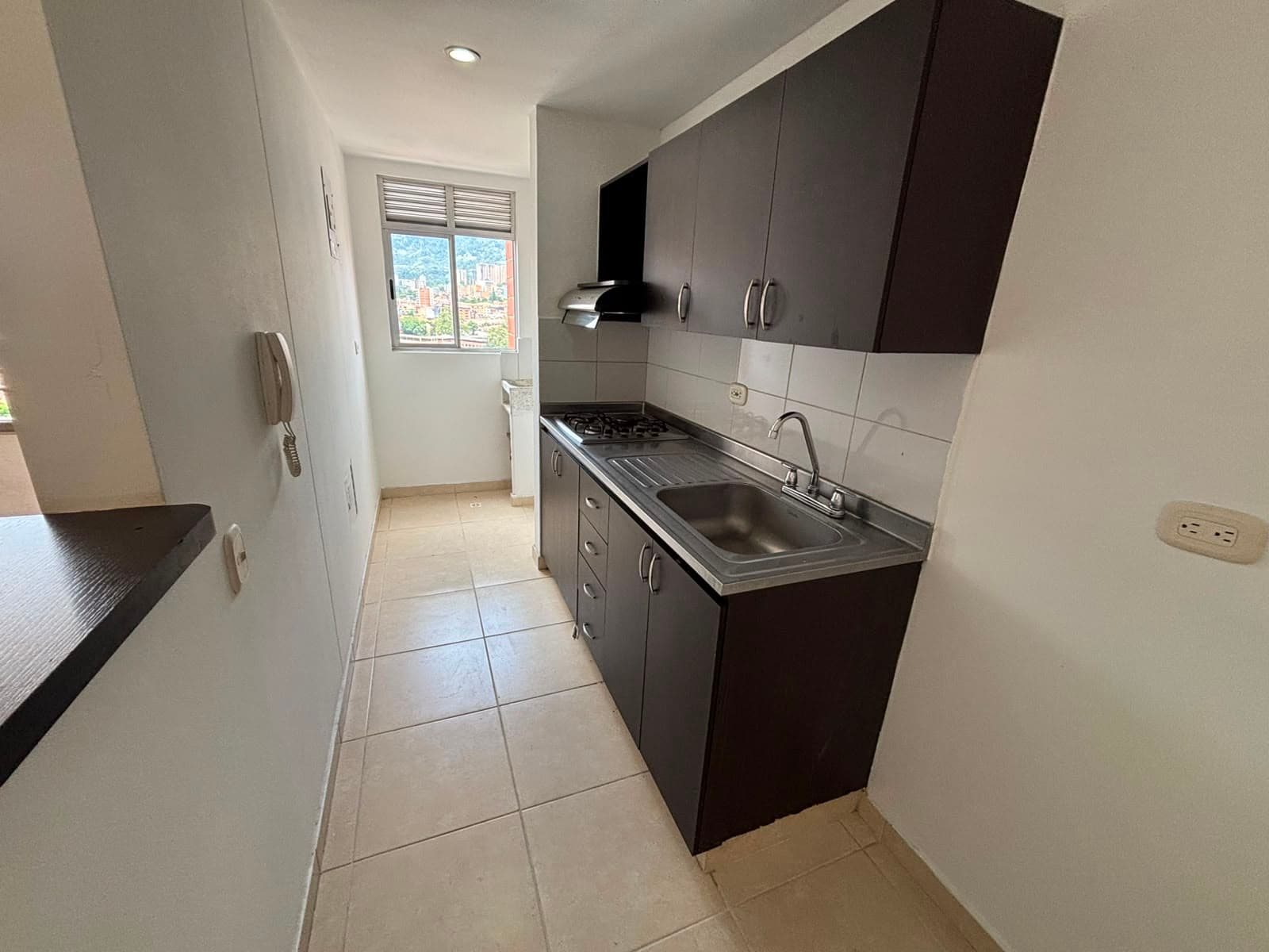 Apartamento en arriendo en Itagui — foto 5 de 14