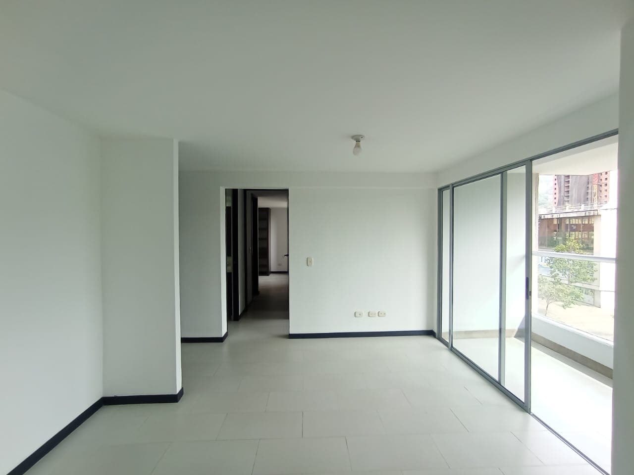 Apartamento en arriendo en San German, Laureles, Medellín — foto 4 de 14