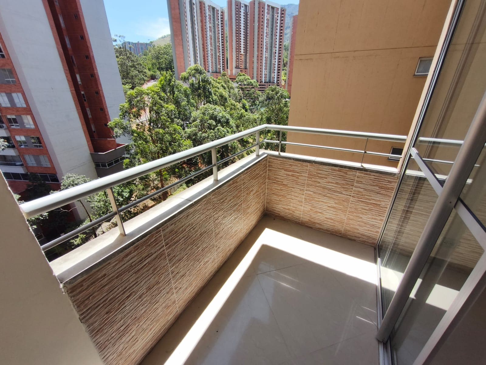 Apartamento en arriendo en Niquia, Bello — foto 2 de 20