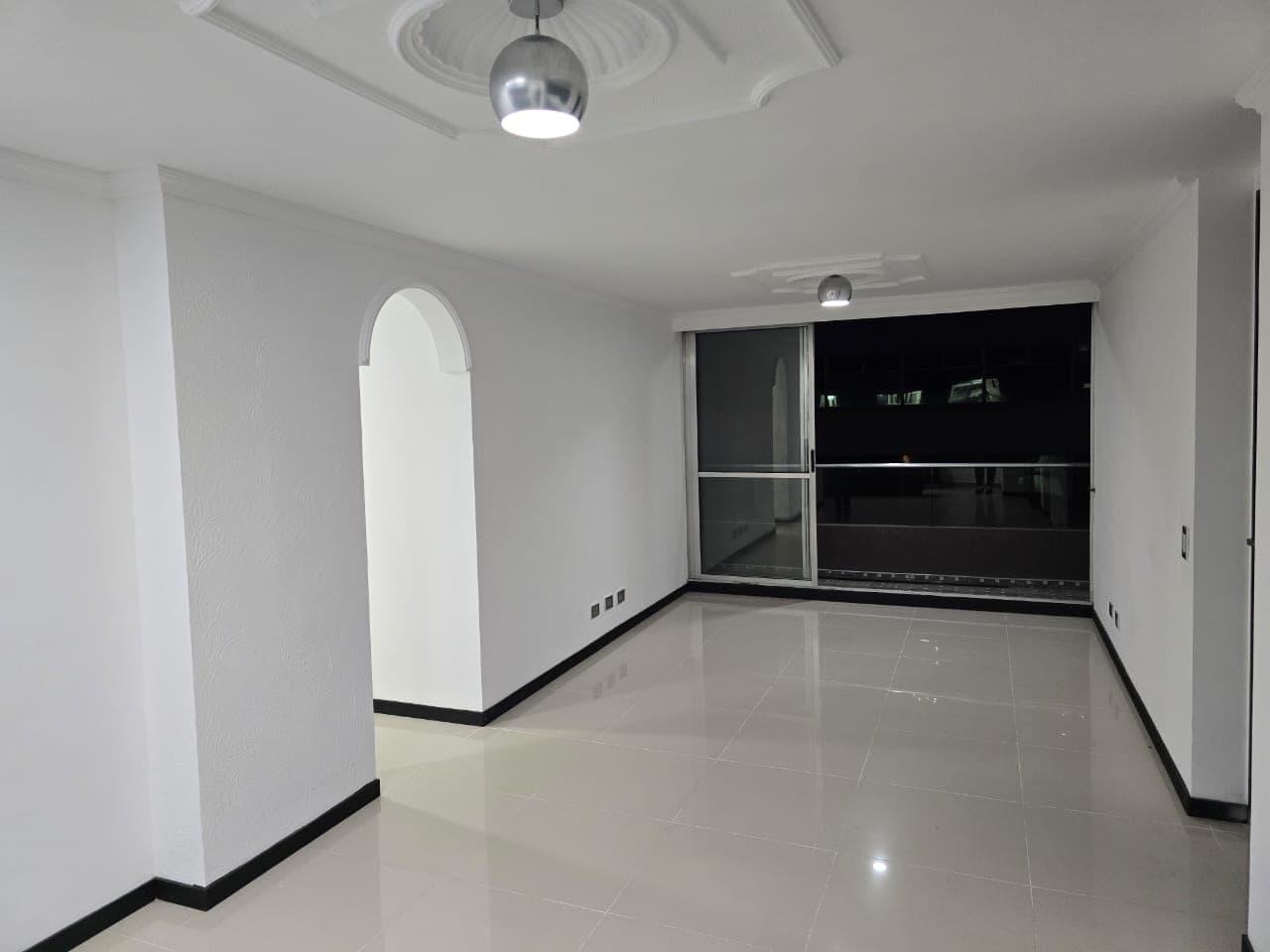 Apartamento en arriendo en Ciudad Del Rio, Medellín — foto 4 de 13