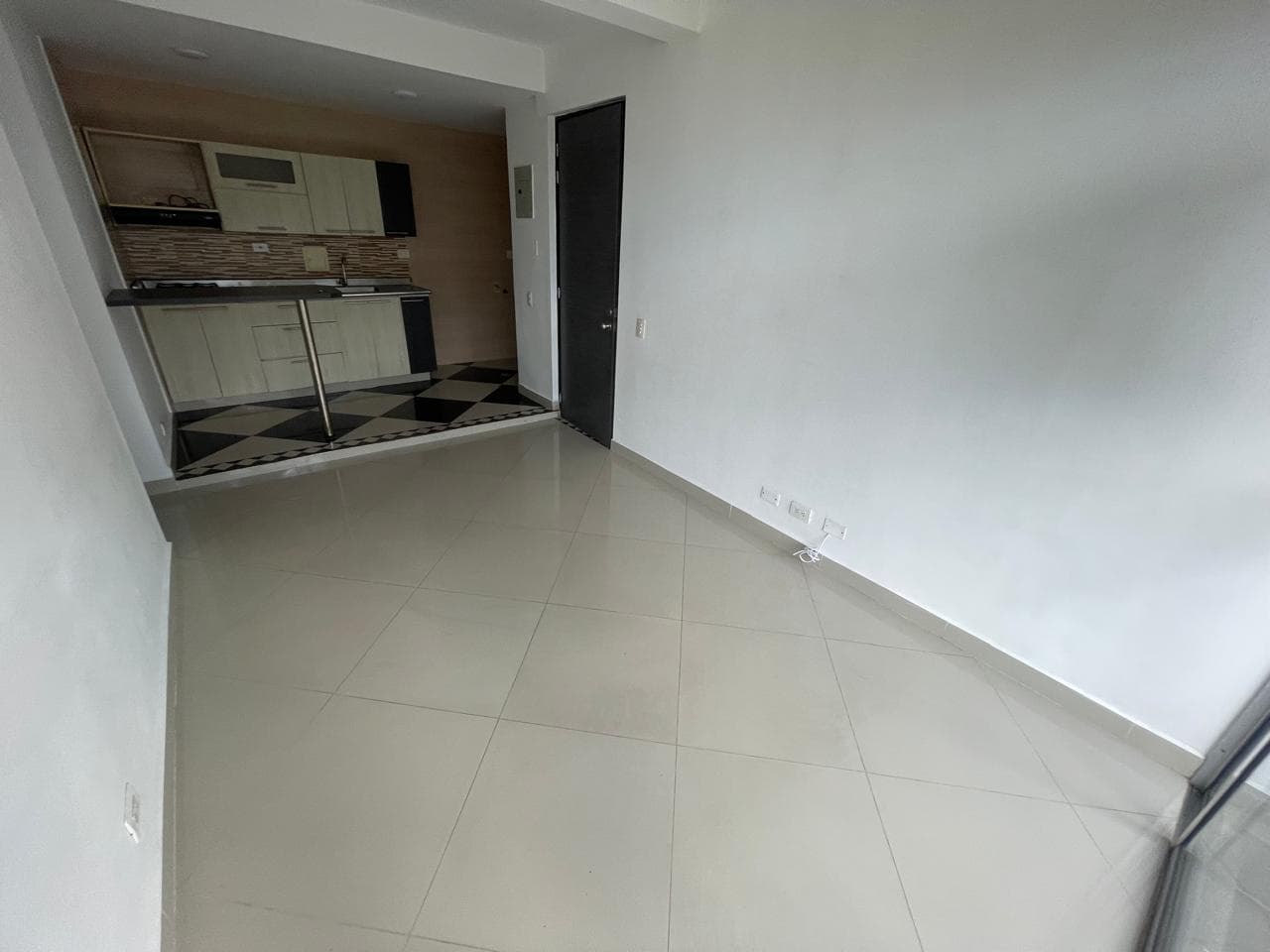 Apartamento en arriendo en Rodeo Alto, Belen, Medellín — foto 4 de 16