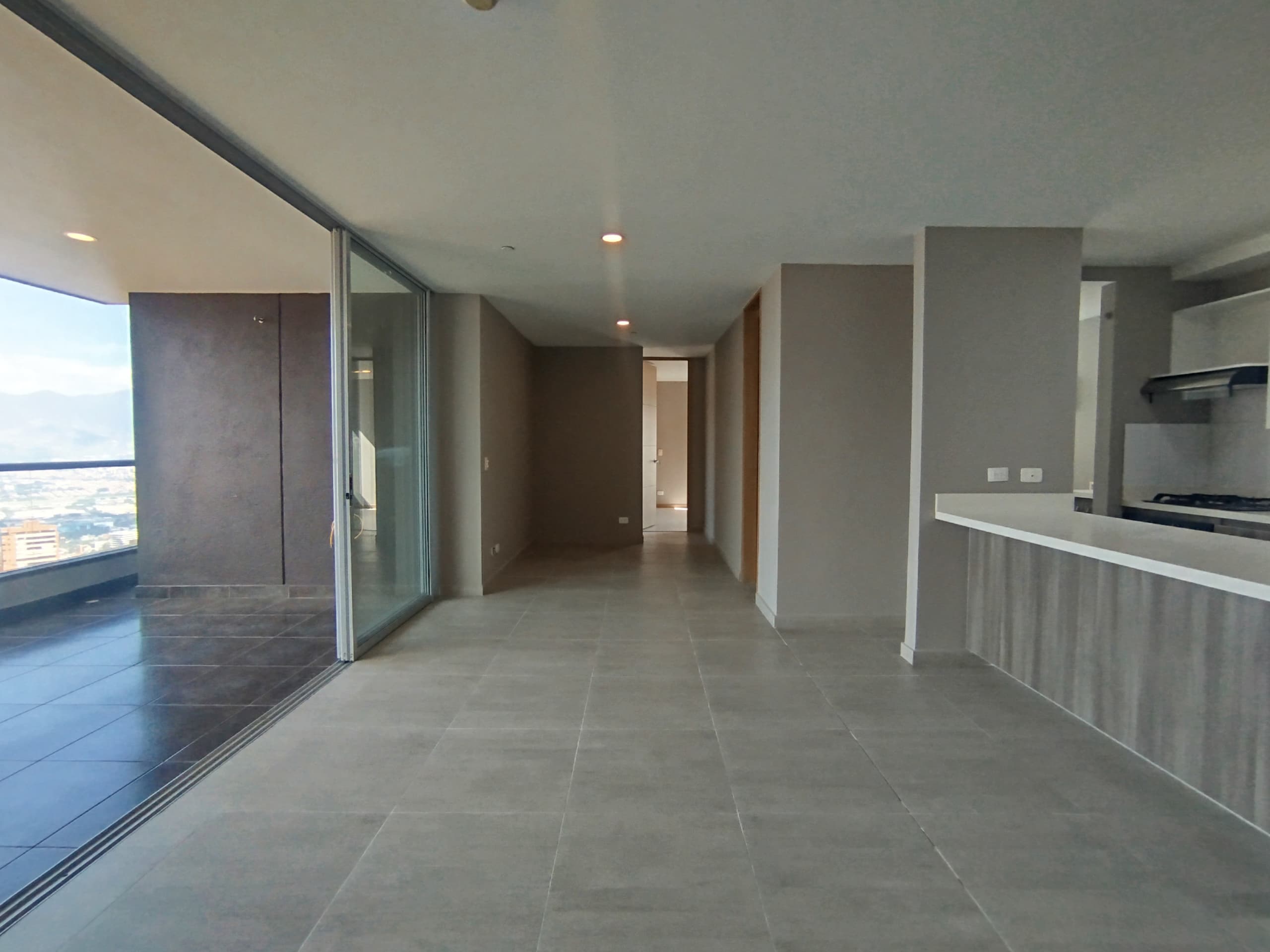 Apartamento en arriendo en La Calera, Poblado, Medellín — foto 3 de 20