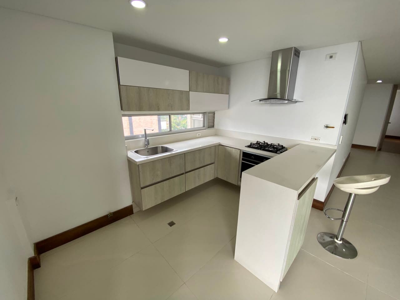Apartamento en arriendo en Sabaneta — foto 2 de 20