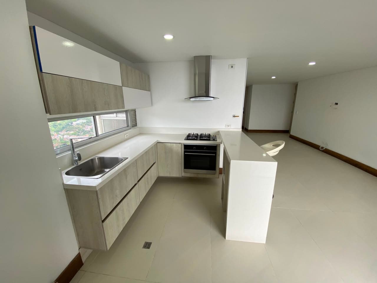Apartamento en arriendo en Sabaneta — foto 3 de 20