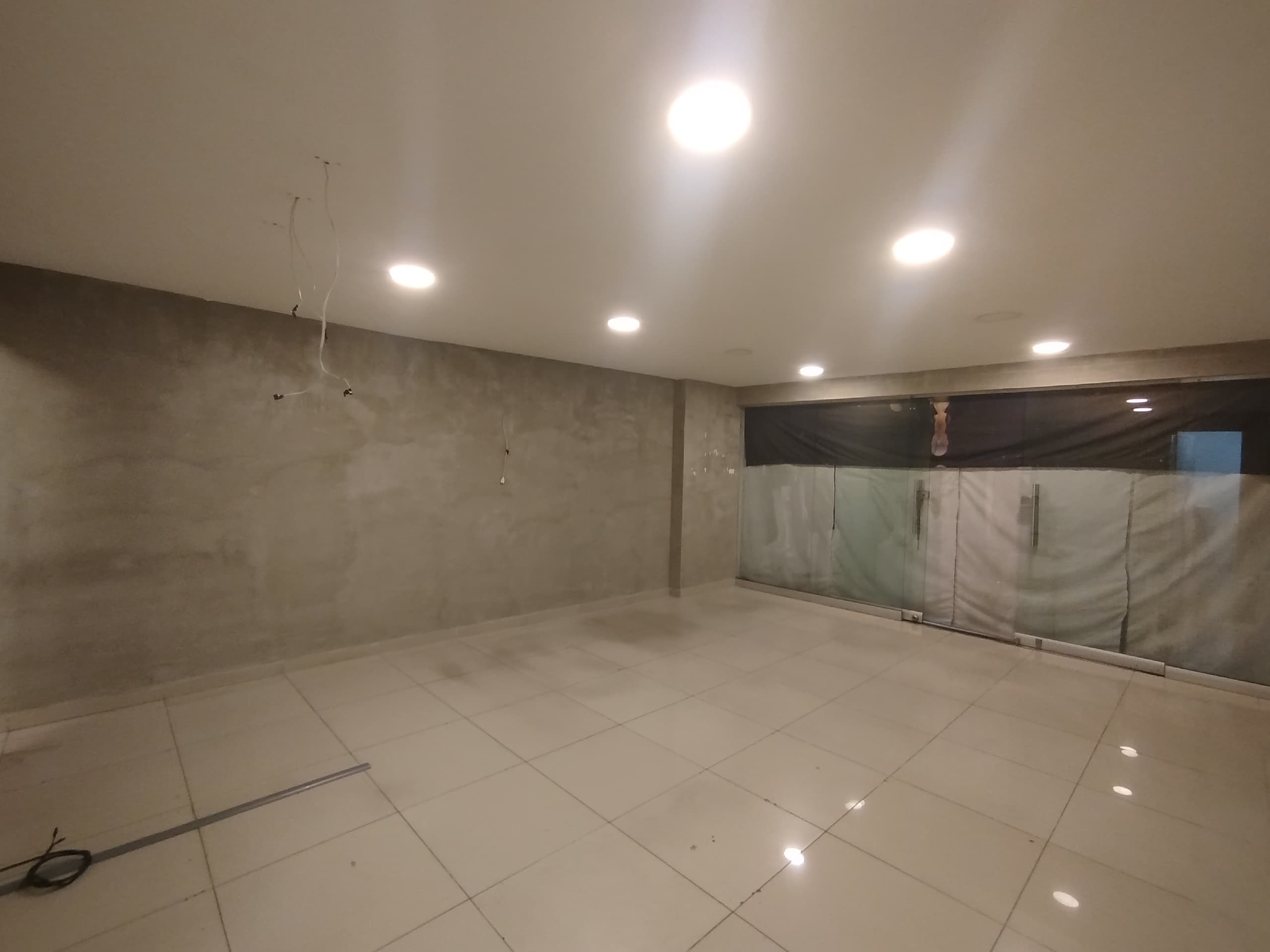 Local en arriendo en Oviedo, Poblado, Medellín — foto 1 de 11