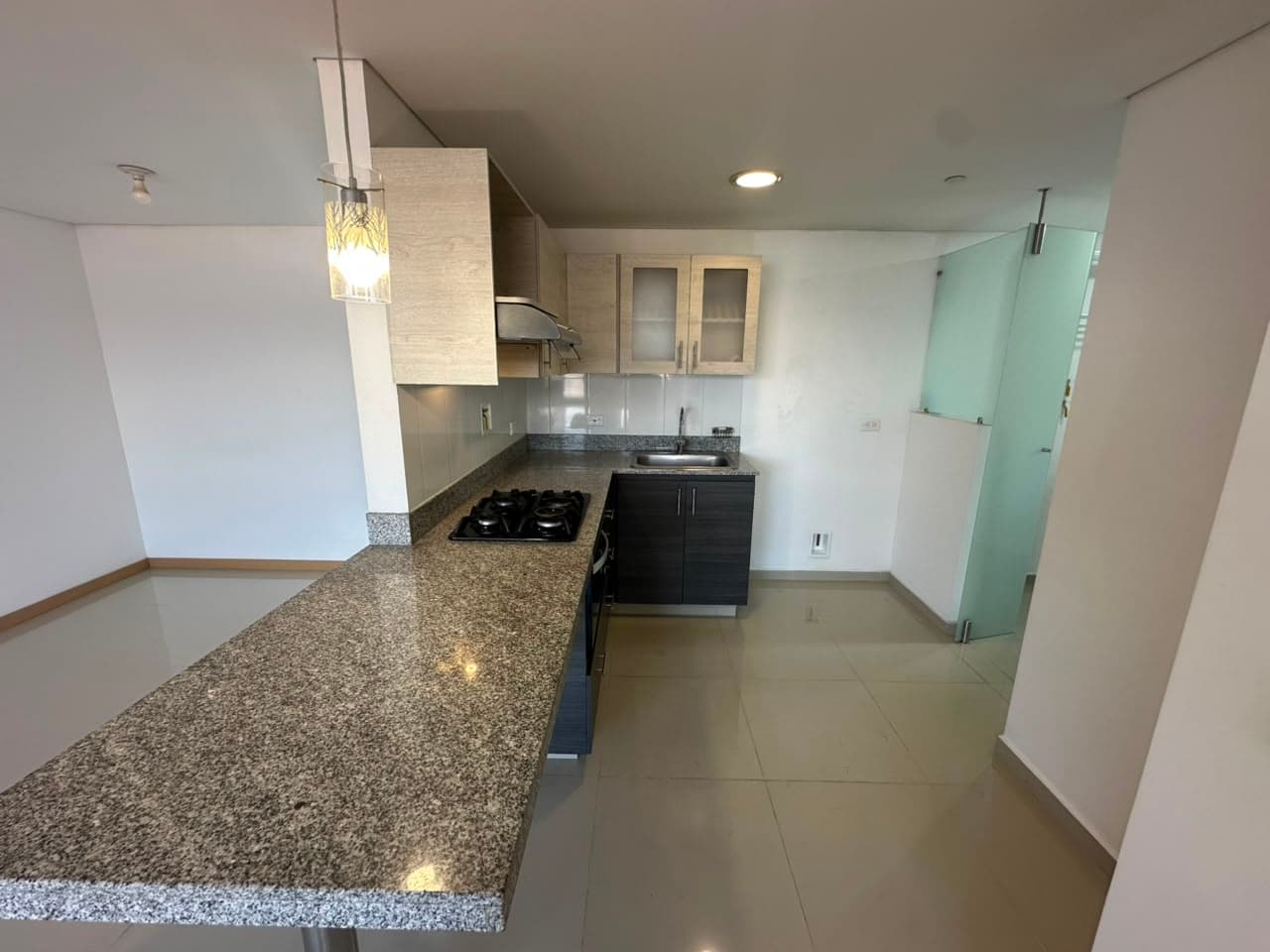 Apartamento en arriendo en El Esmeraldal, Envigado — foto 3 de 18