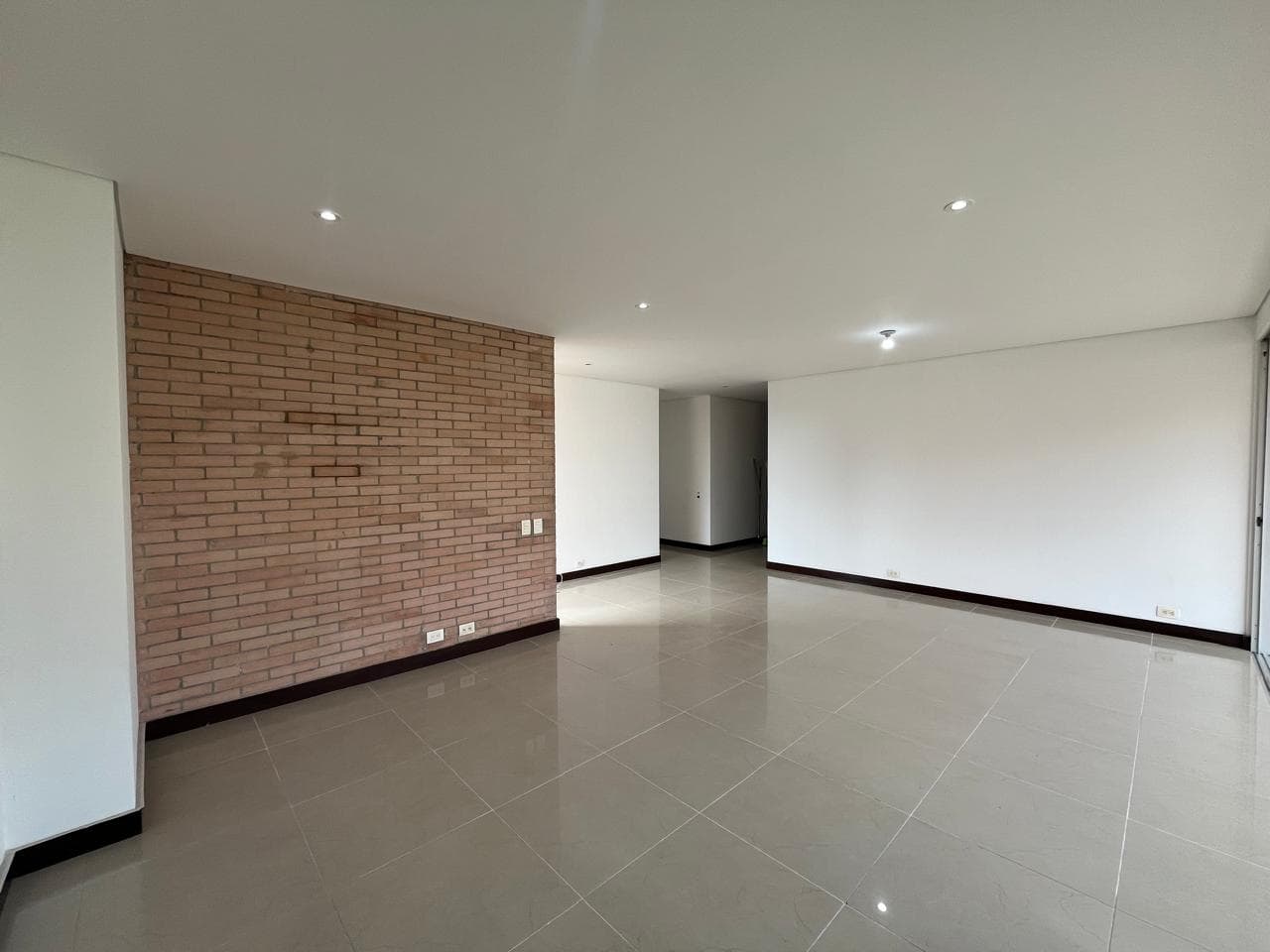 Apartamento en arriendo en Los Parra, Poblado, Medellín — foto 5 de 20
