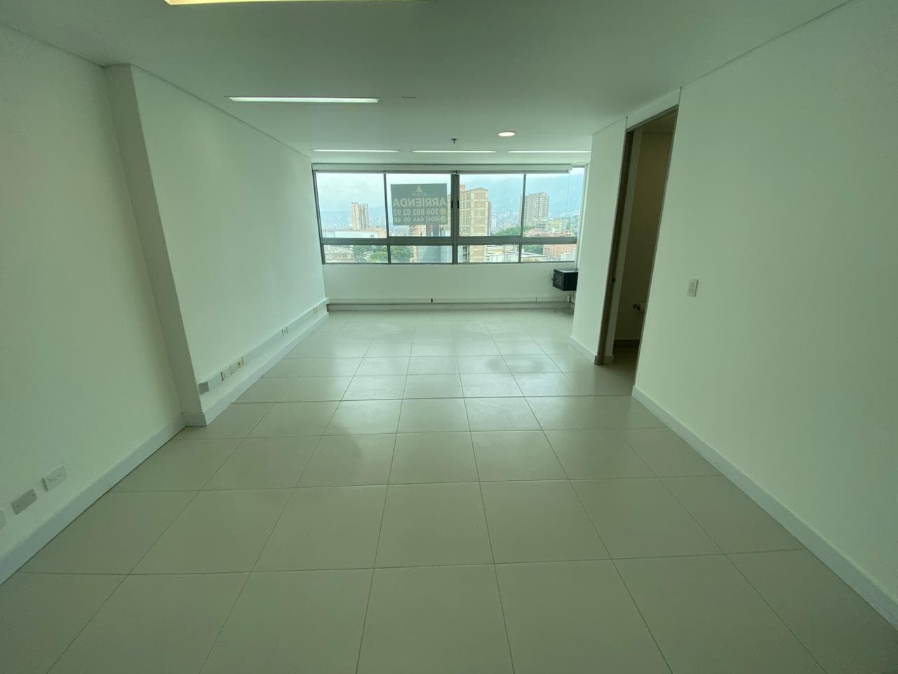 Oficina en arriendo en Manuel Restrepo, Sabaneta — foto 2 de 13