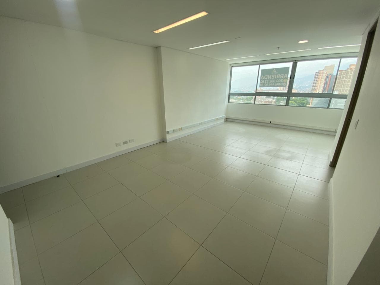 Oficina en arriendo en Manuel Restrepo, Sabaneta — foto 3 de 13
