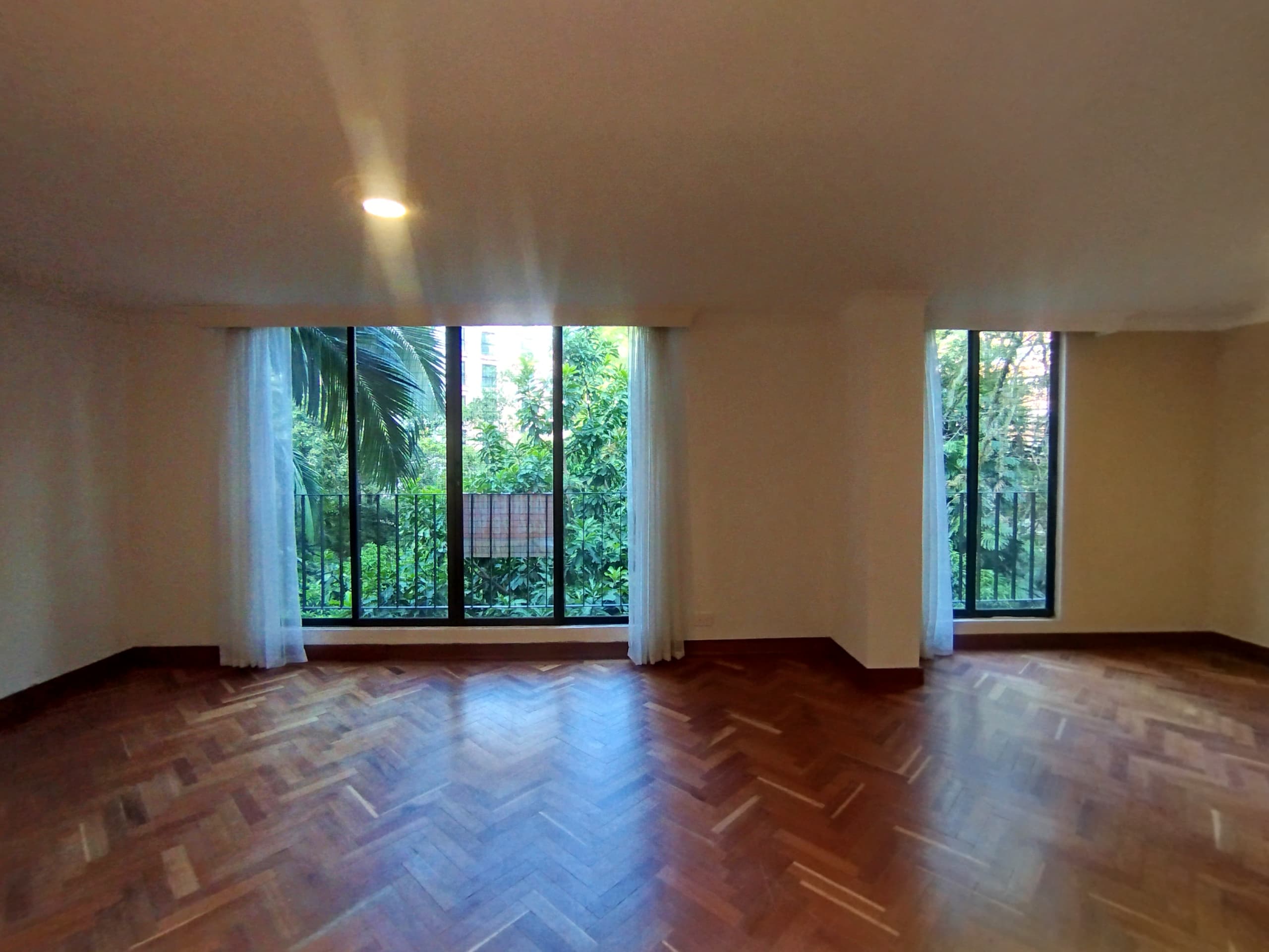 Apartamento en arriendo en Lalinde, Poblado, Medellín — foto 2 de 18