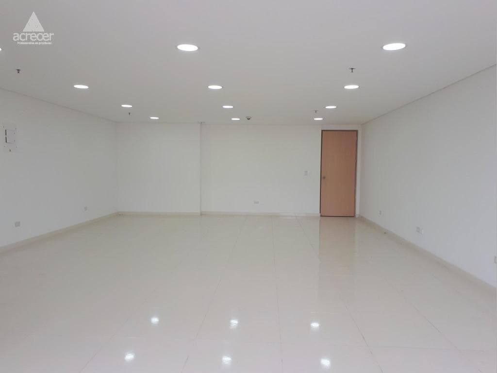 Oficina en arriendo en Naranjal, Laureles, Medellín — foto 1 de 8