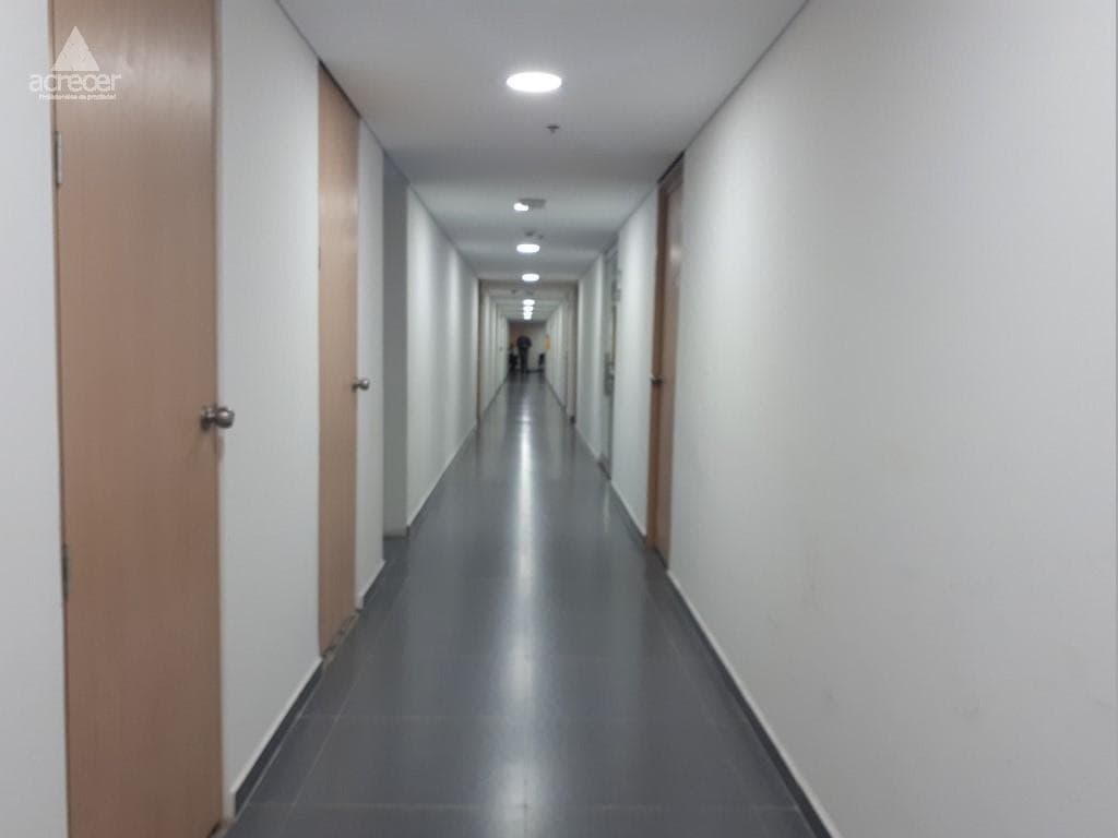 Oficina en arriendo en Naranjal, Laureles, Medellín — foto 5 de 8