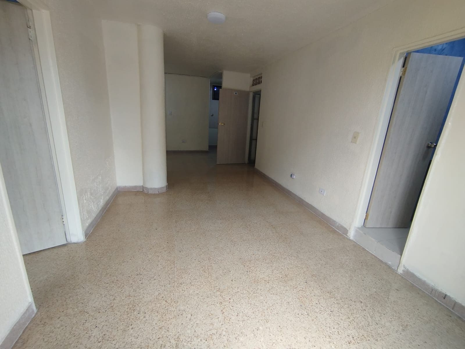 Apartamento en arriendo en Santa Maria, Itagui — foto 4 de 13
