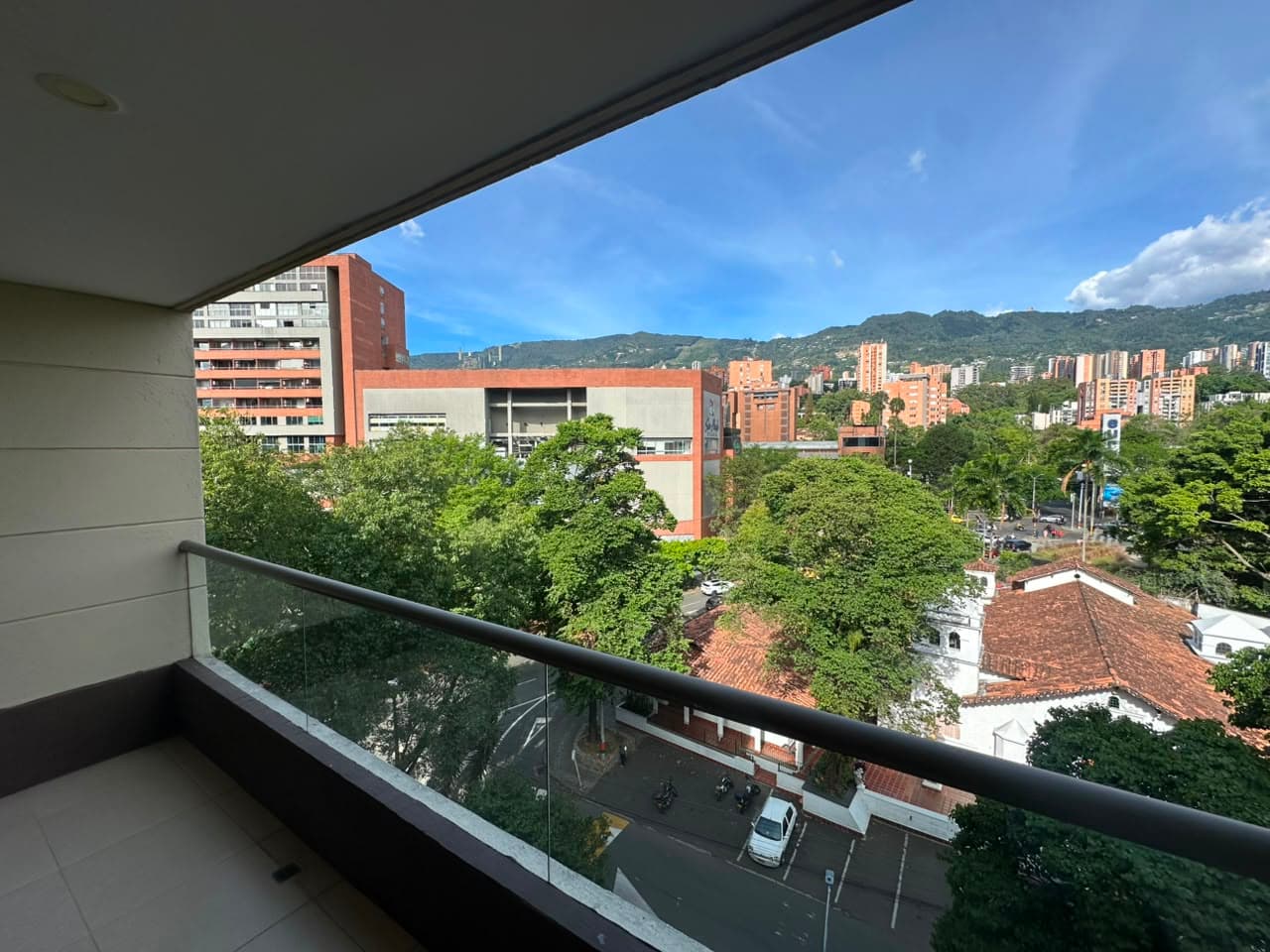 Apartamento en arriendo en Zuñiga, Envigado — foto 2 de 19