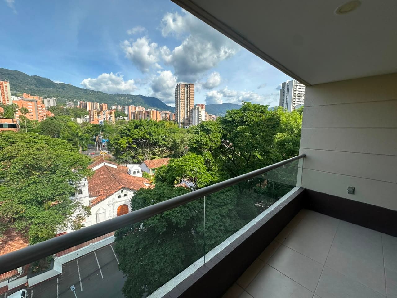 Apartamento en arriendo en Zuñiga, Envigado — foto 3 de 19