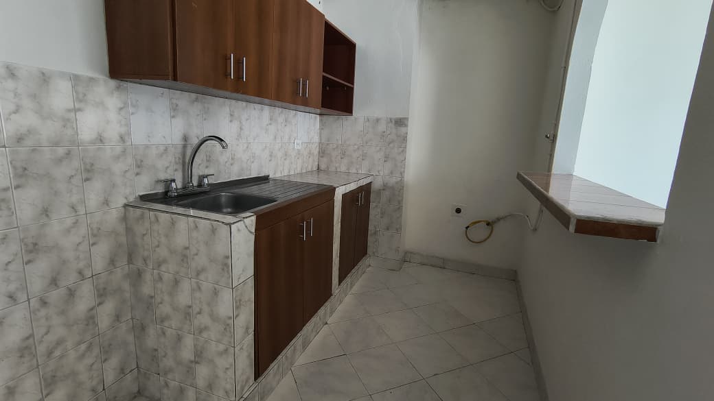 Apartamento en arriendo en Robledo, Medellín — foto 3 de 12