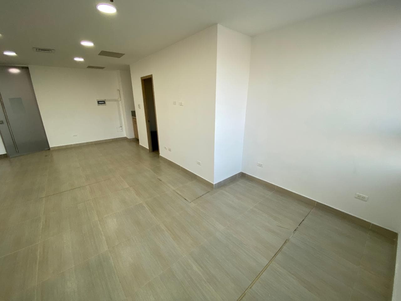 Oficina en arriendo en Sabaneta — foto 5 de 13