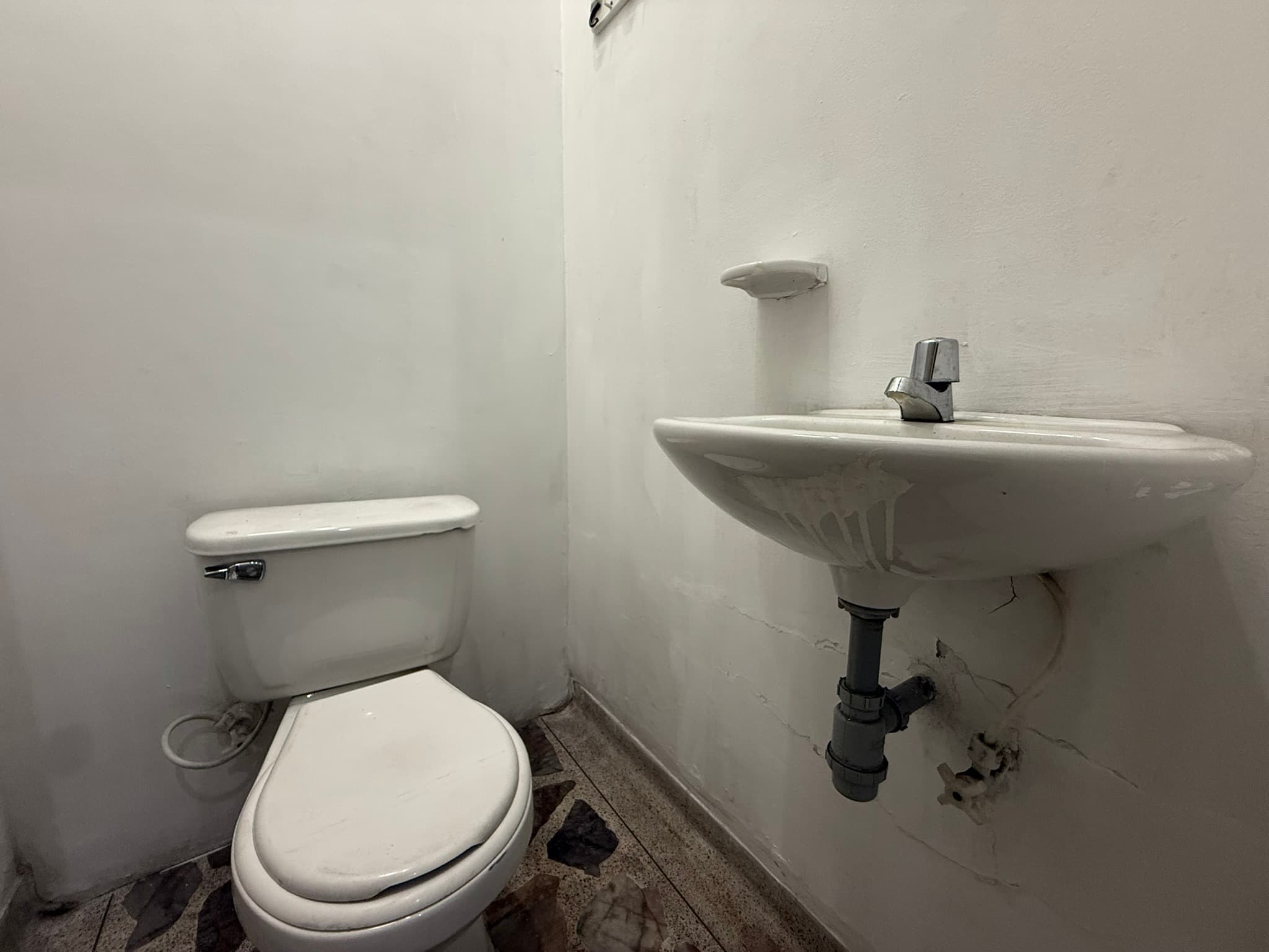 Casa Comercial en arriendo en Barrio Antioquia, Suroccidental, Medellín — foto 4 de 19