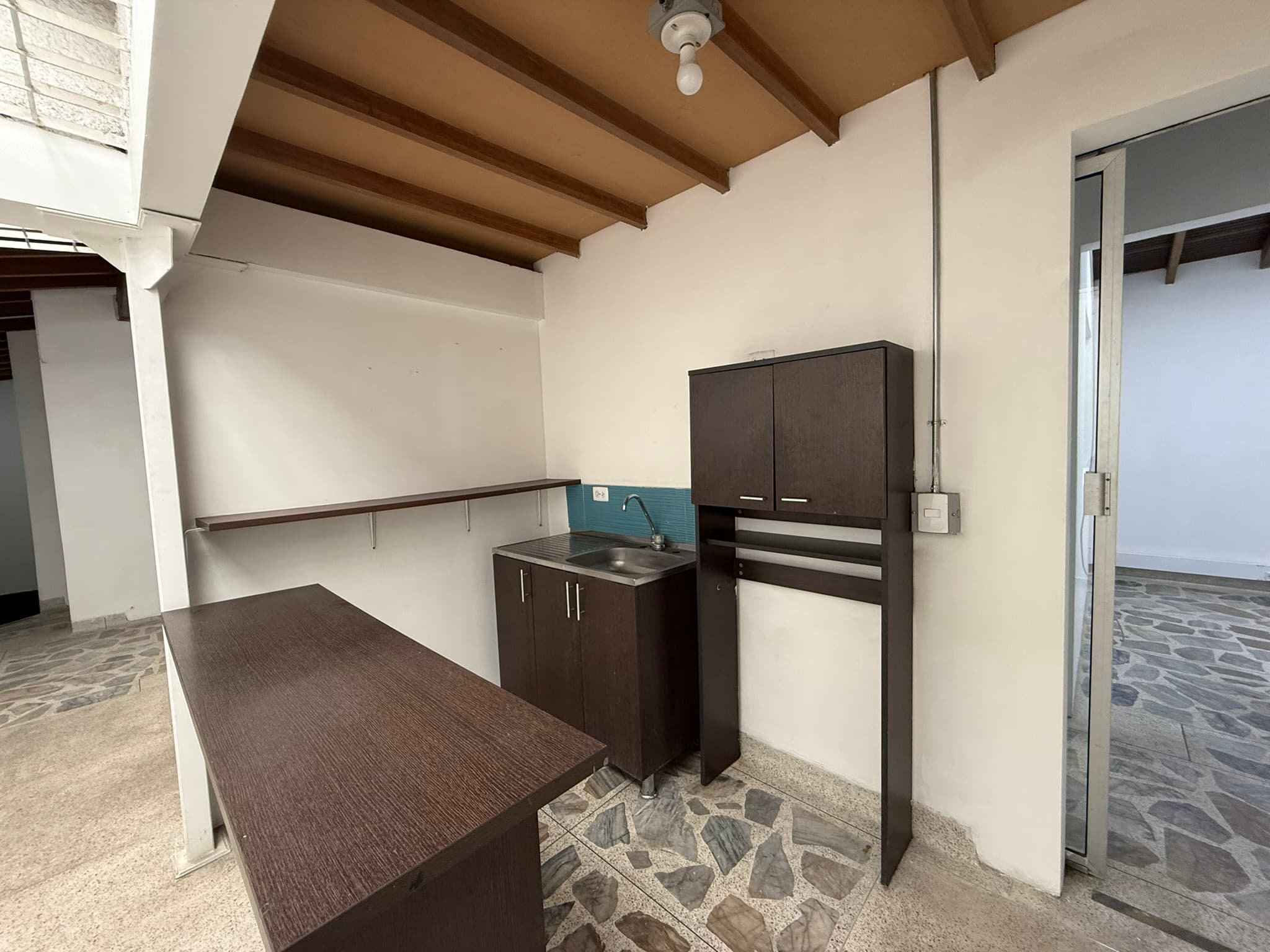 Casa Comercial en arriendo en Barrio Antioquia, Suroccidental, Medellín — foto 5 de 19