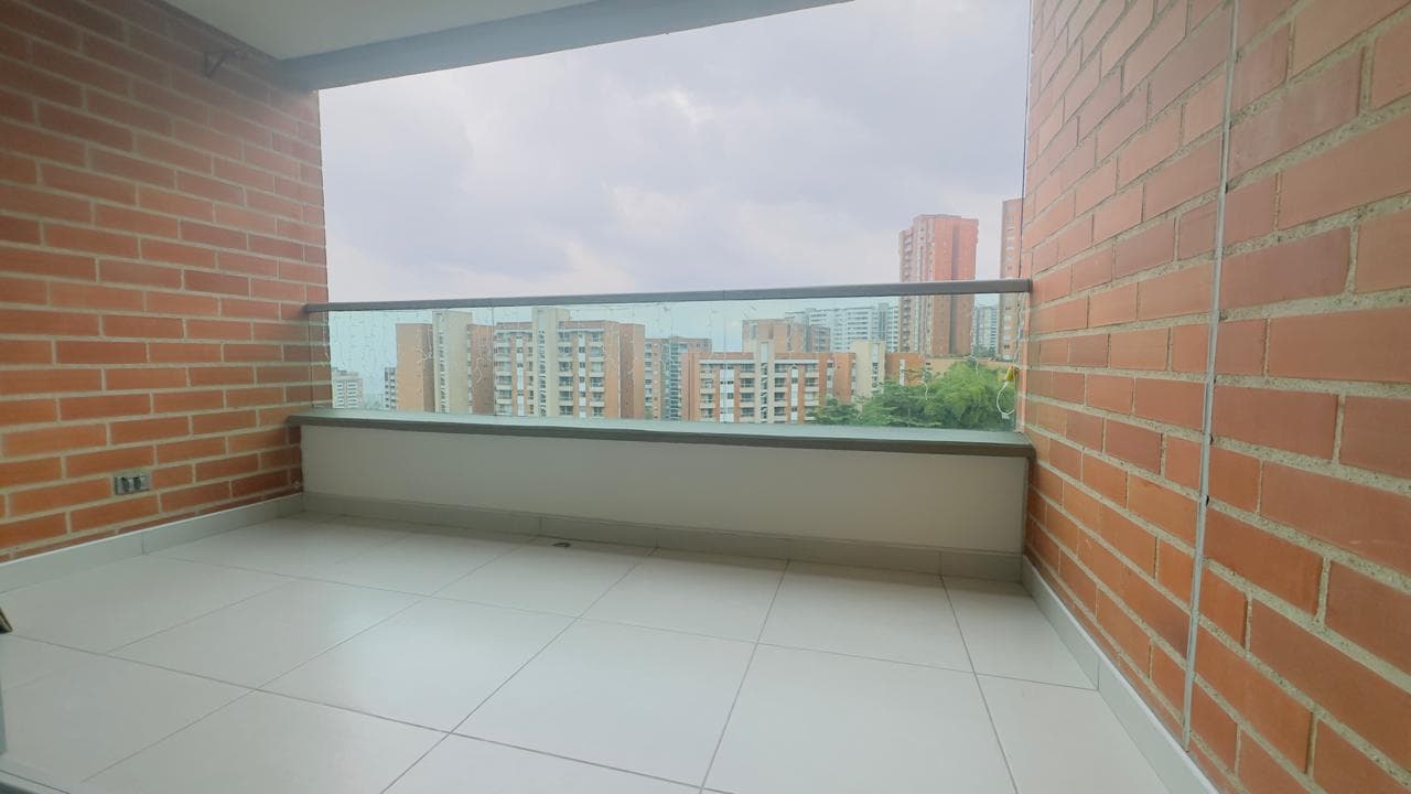 Apartamento en arriendo en Loma De Los Mesa, Envigado — foto 3 de 19