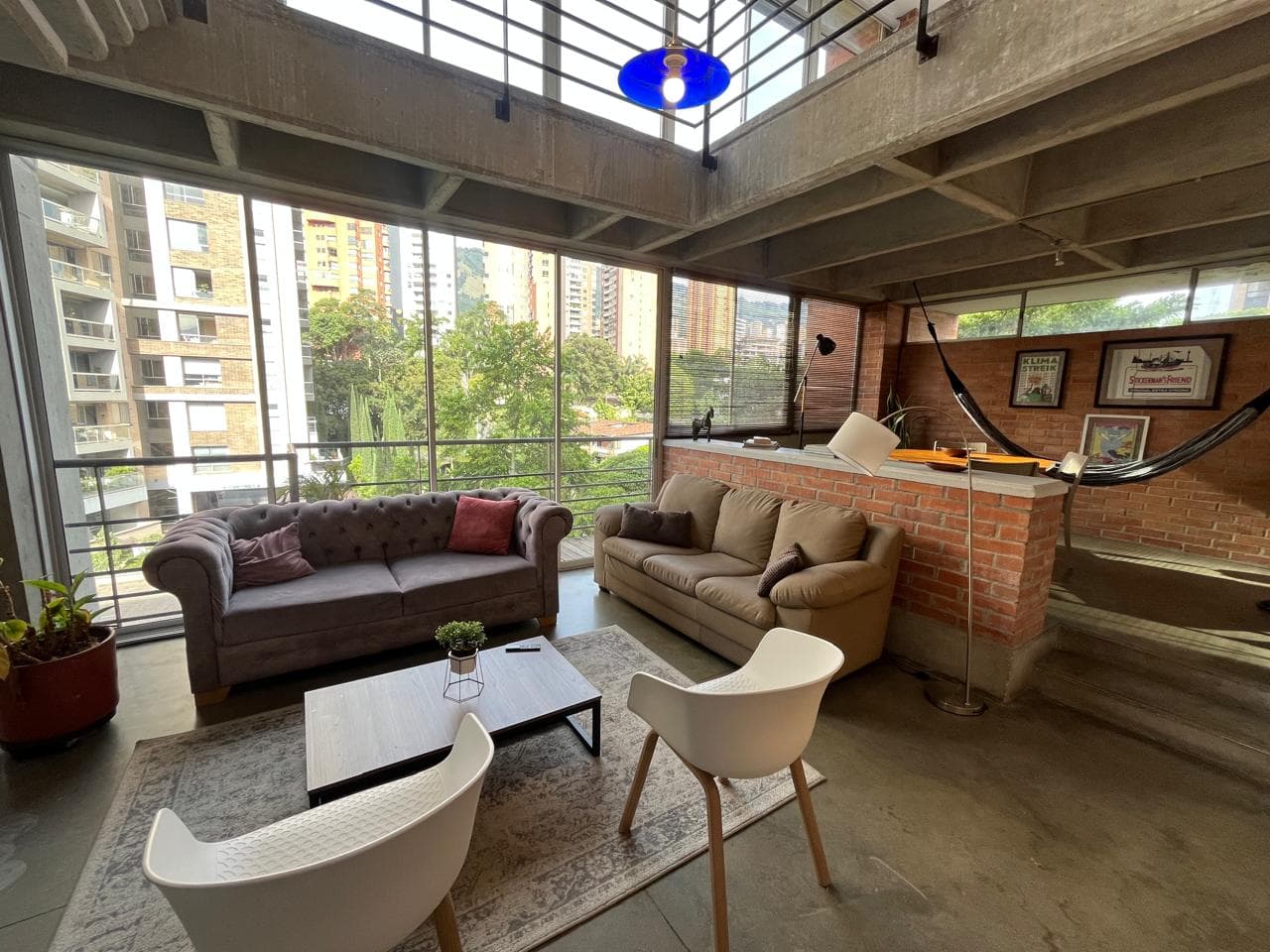 Apartamento en arriendo en Lalinde, Poblado, Medellín — foto 3 de 19