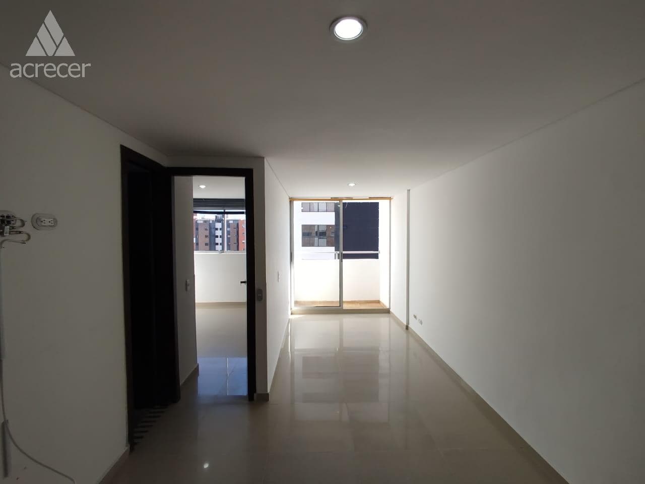 Apartaestudio en arriendo en El Velódromo, Laureles, Medellín — foto 2 de 14