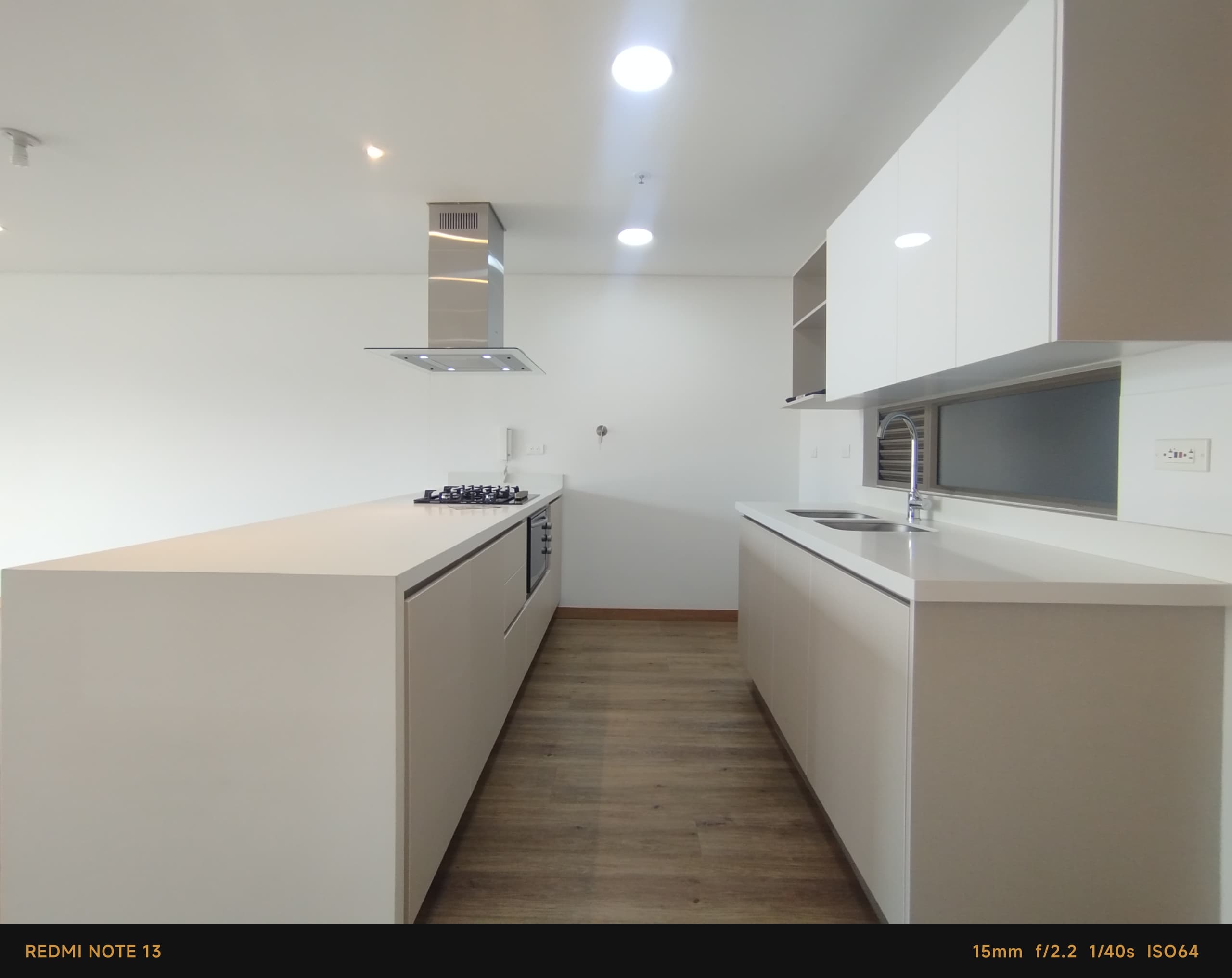 Apartamento en arriendo en Los Balsos, Poblado, Medellín — foto 4 de 13
