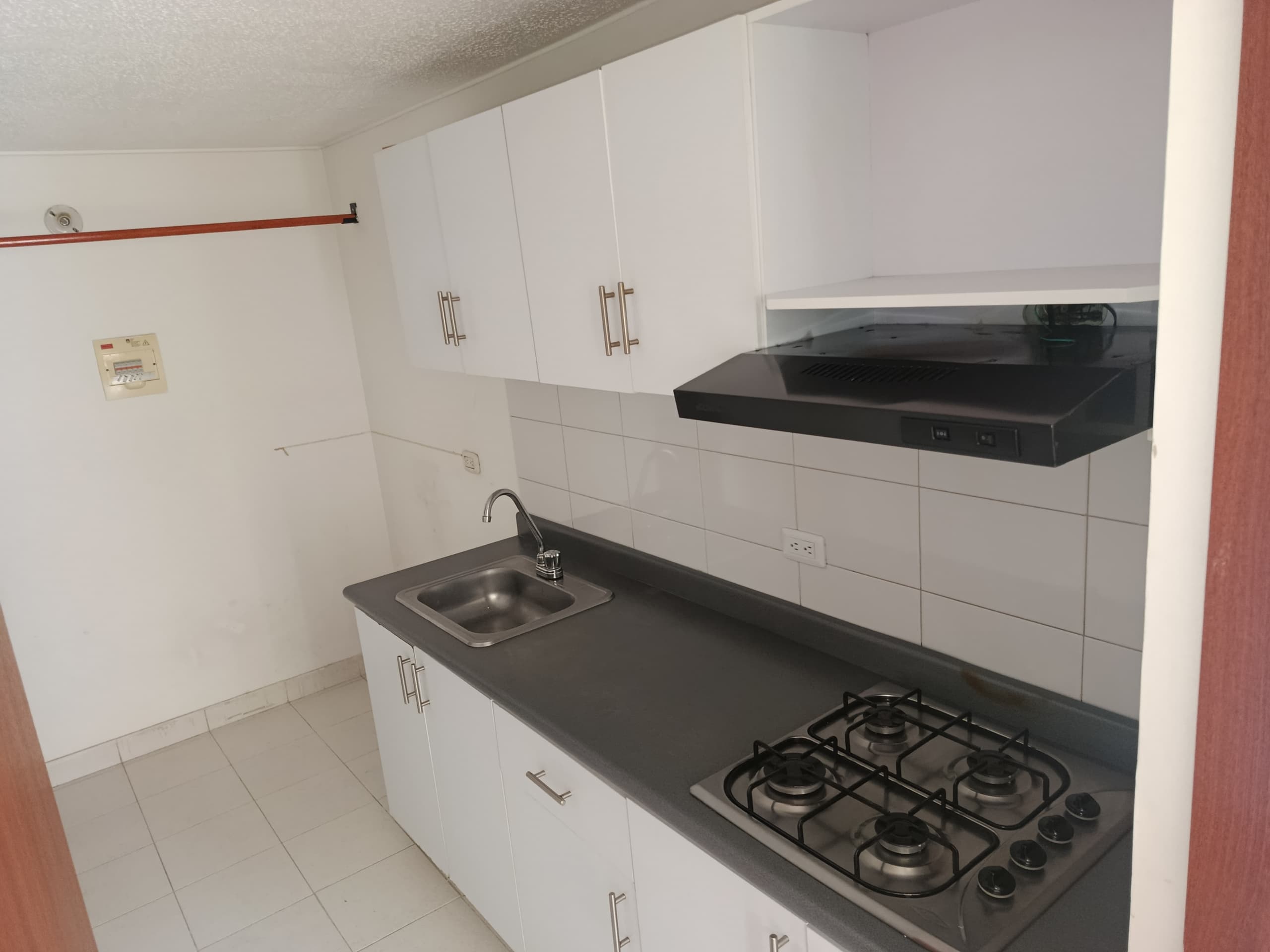 Apartamento en arriendo en Hacienda Casablanca, Madrid — foto 5 de 17