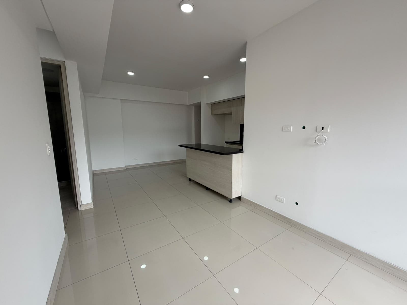 Apartamento en arriendo en Santa Ana, Bello — foto 5 de 14