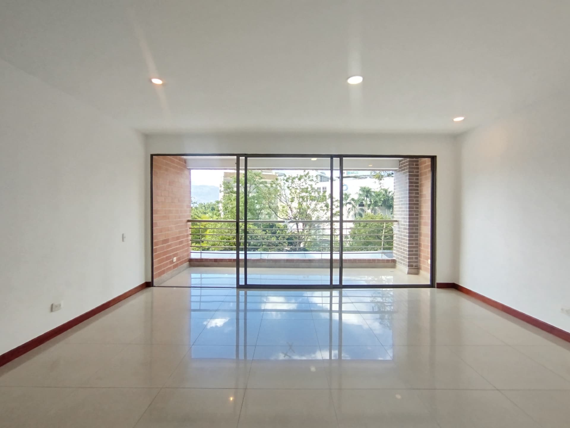 Apartamento en arriendo en Oviedo, Poblado, Medellín — foto 1 de 20