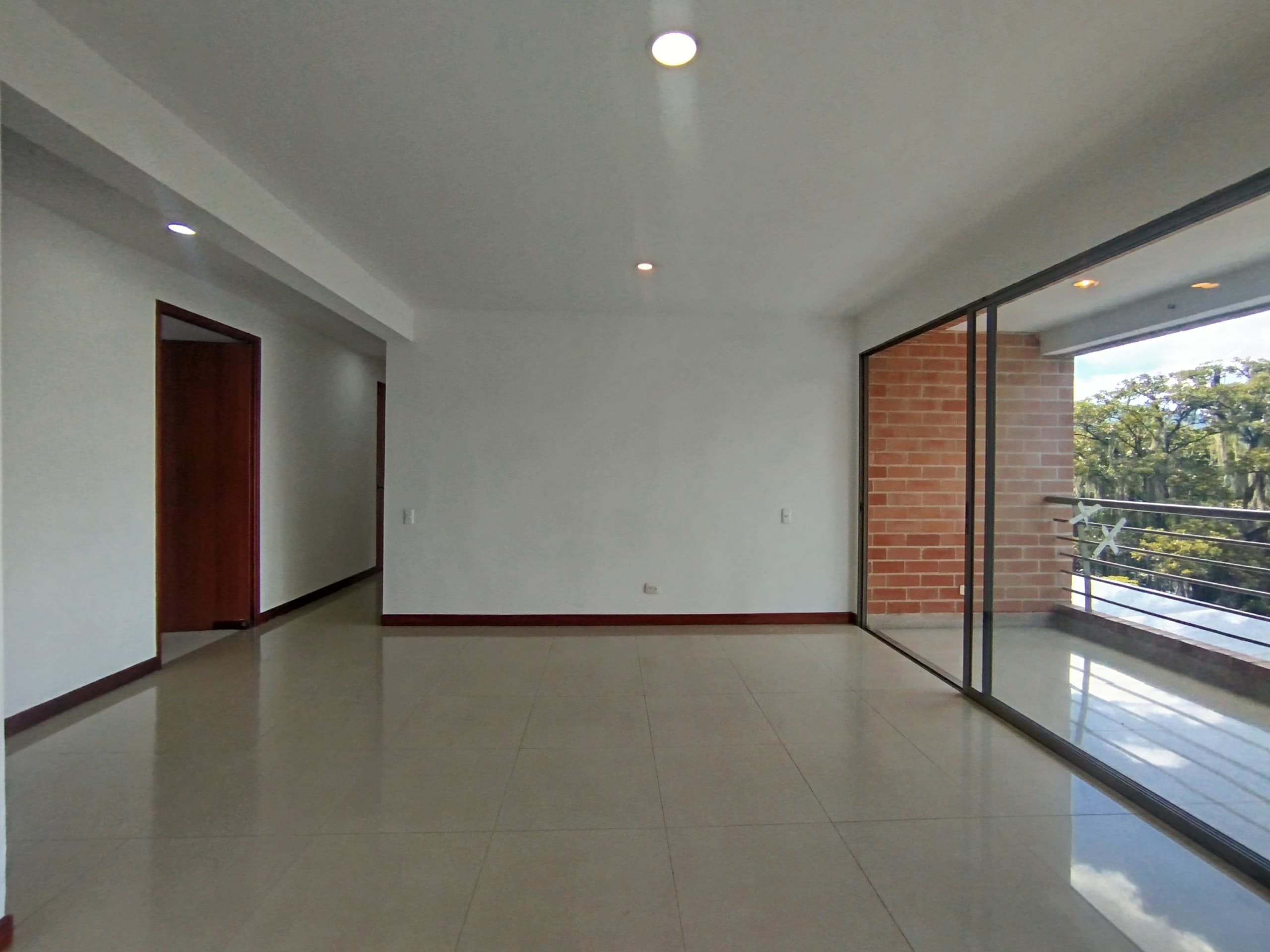 Apartamento en arriendo en Oviedo, Poblado, Medellín — foto 3 de 20