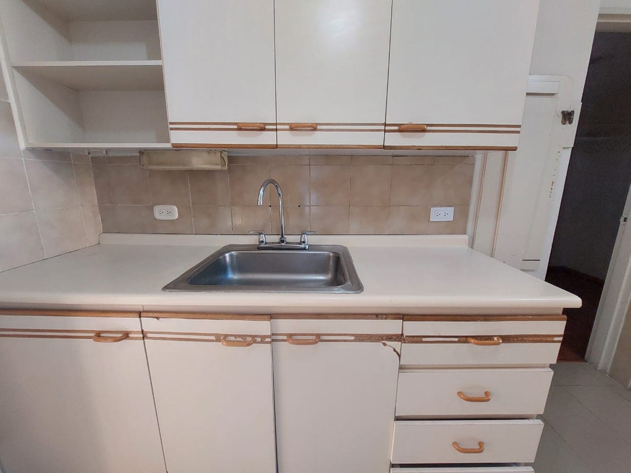 Apartamento en arriendo en El Campestre, Poblado, Medellín — foto 3 de 18