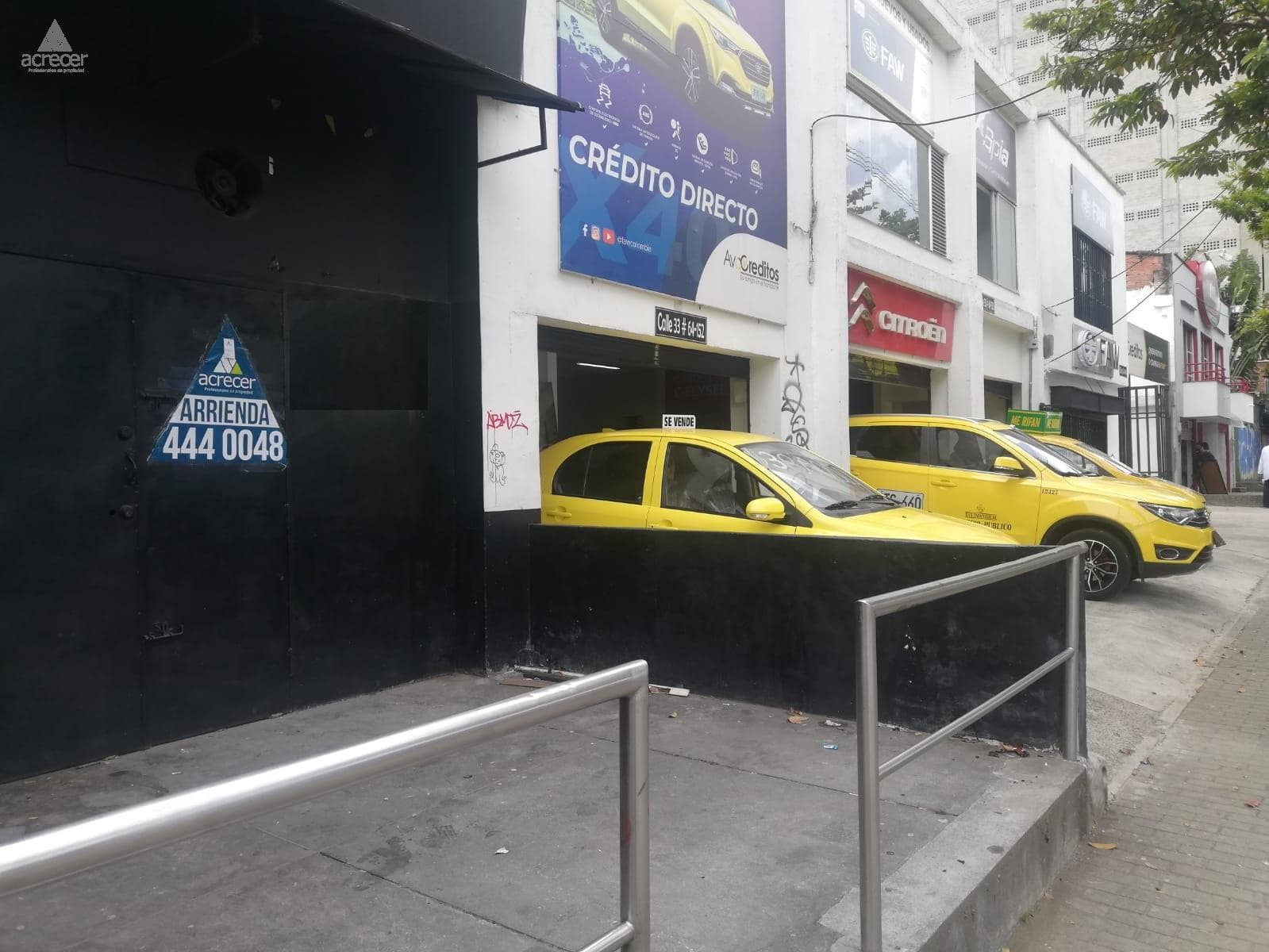 Local en arriendo en Los Conquistadores, Laureles, Medellín — foto 1 de 11