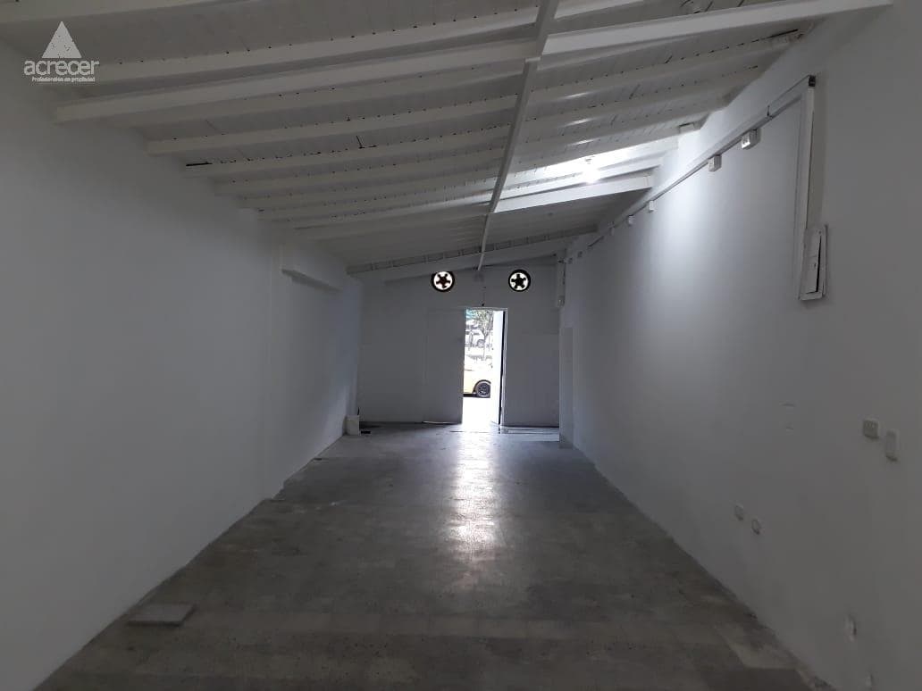 Local en arriendo en Los Conquistadores, Laureles, Medellín — foto 4 de 11