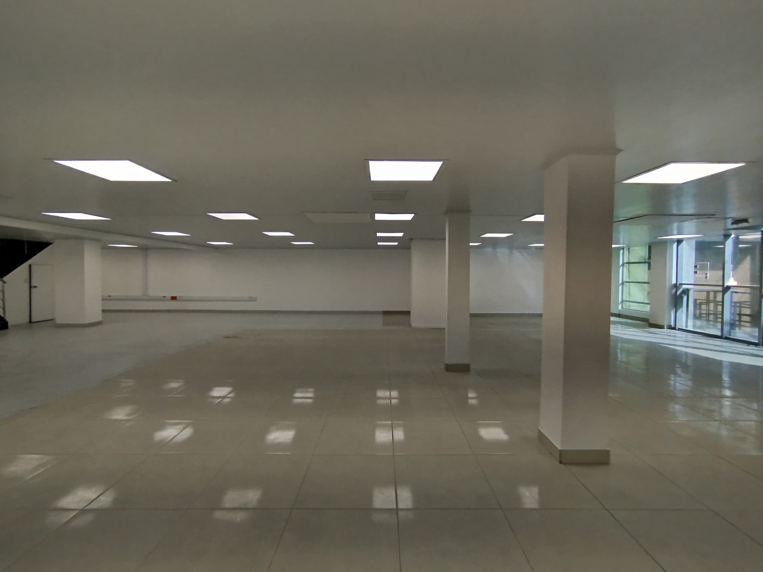 Local en arriendo en Guayabal, Belen, Medellín — foto 3 de 20