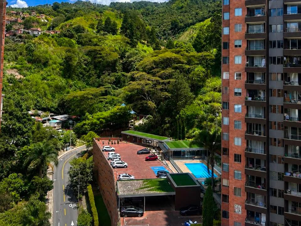 Apartamento en arriendo en Viviendas Del Sur, Itagui — foto 1 de 13