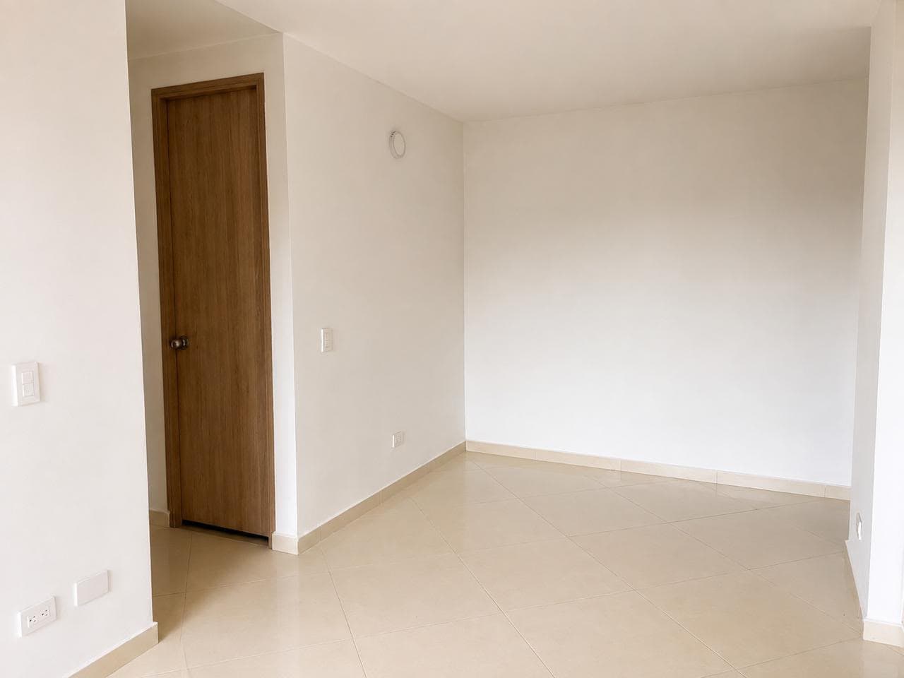 Apartamento en arriendo en Viviendas Del Sur, Itagui — foto 3 de 13