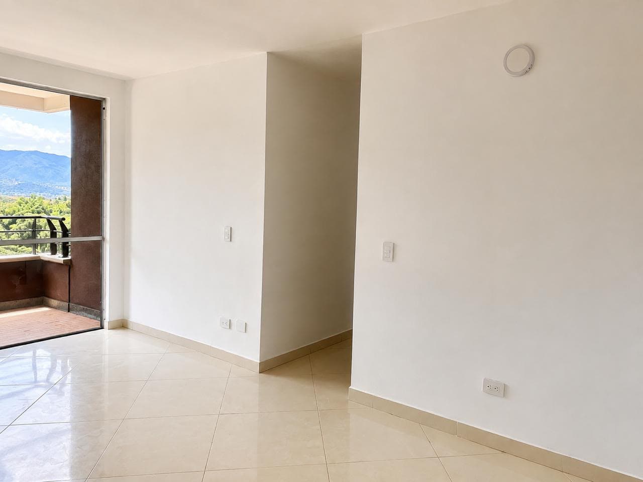 Apartamento en arriendo en Viviendas Del Sur, Itagui — foto 4 de 13