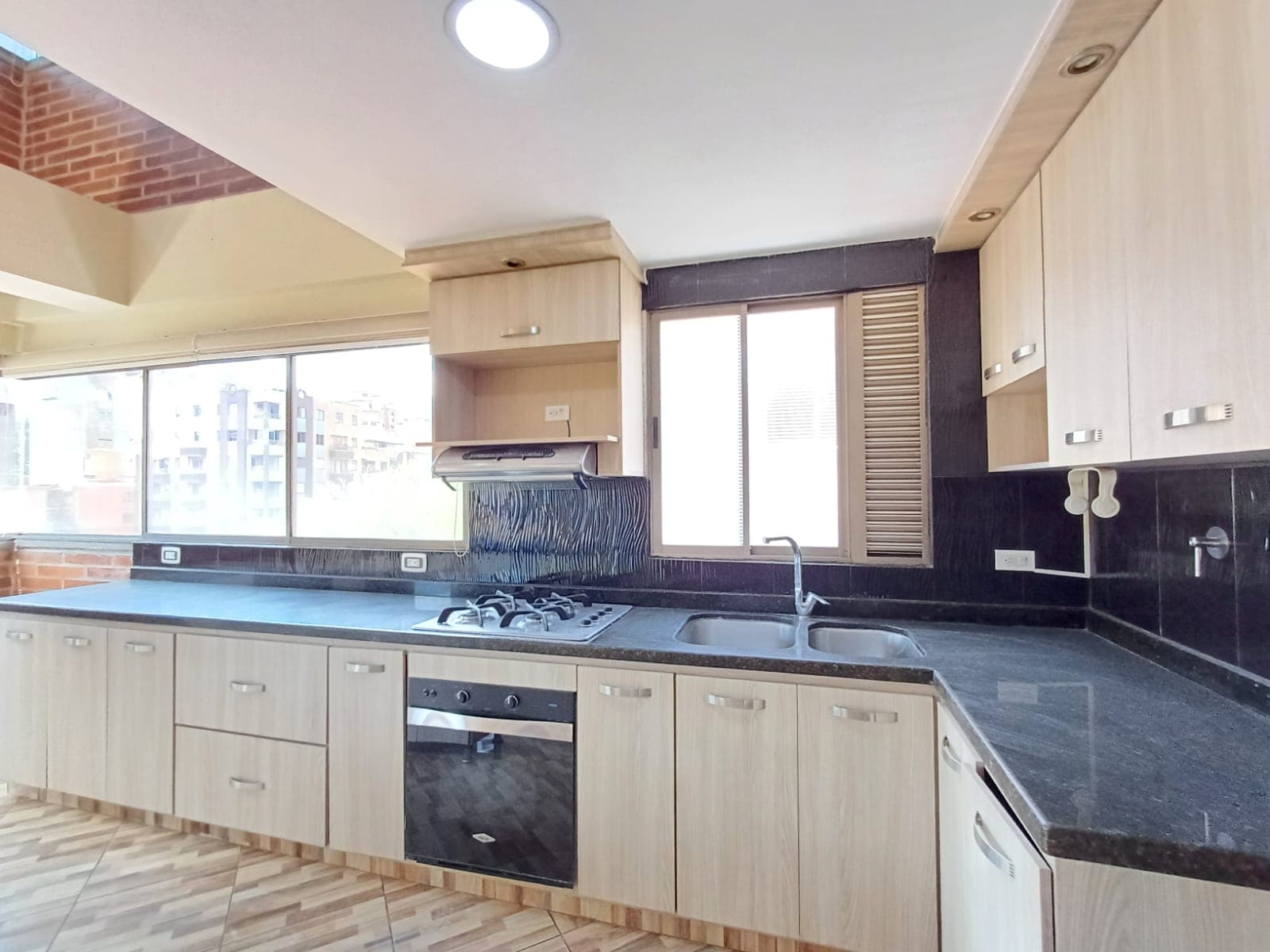 Apartamento en arriendo en El Portal, Envigado — foto 3 de 20
