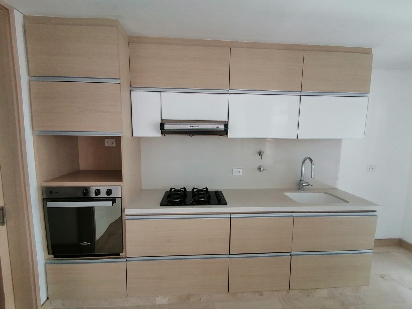 Apartamento en arriendo en Laureles, Medellín — foto 5 de 20