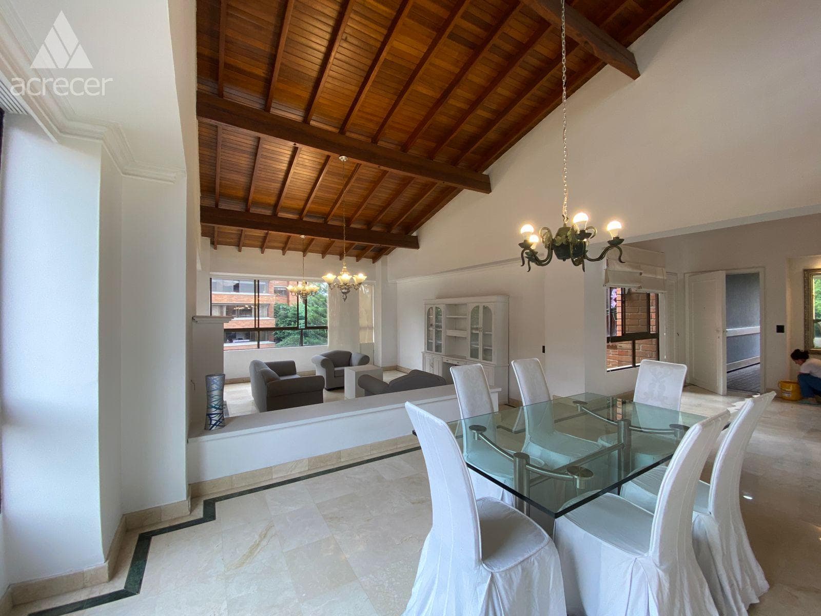 Apartamento en arriendo en Transversal Inferior, Poblado, Medellín — foto 3 de 20