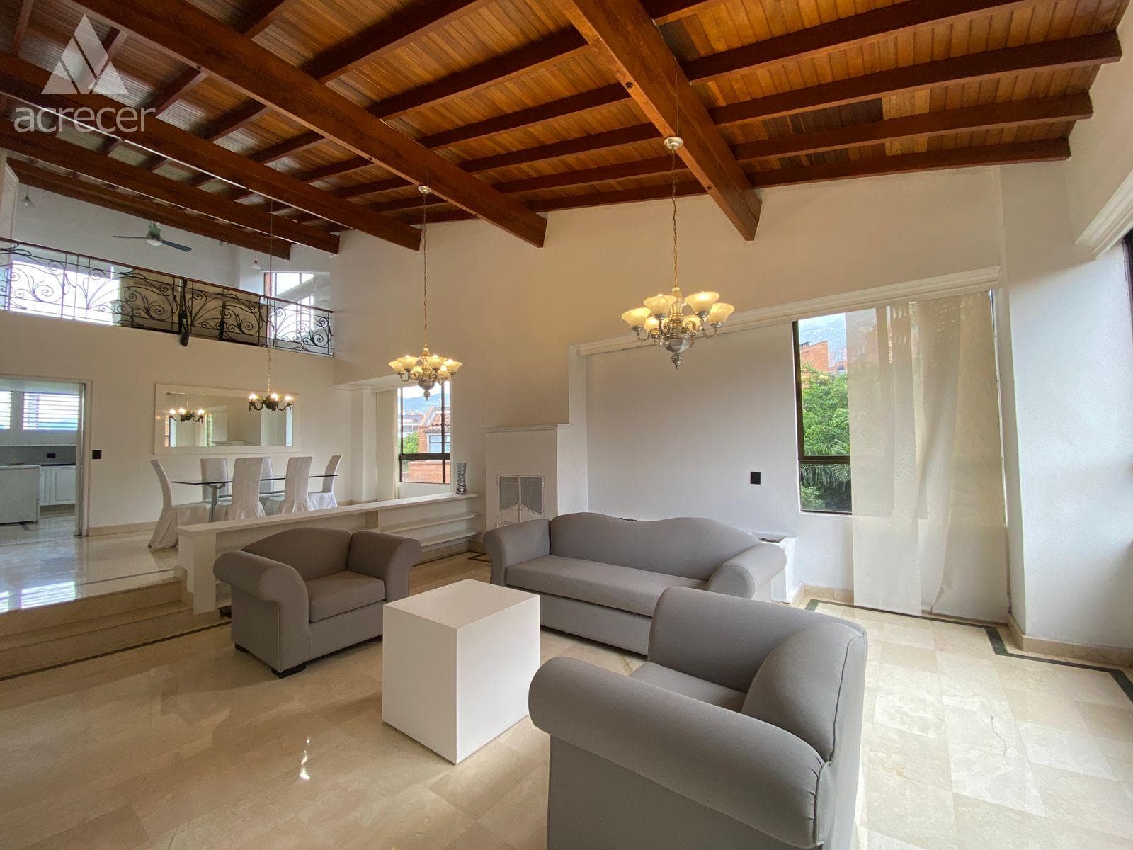 Apartamento en arriendo en Transversal Inferior, Poblado, Medellín — foto 5 de 20