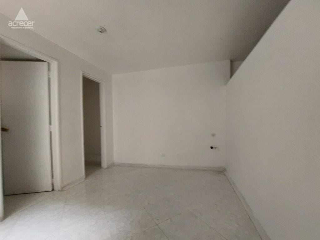 Oficina en arriendo en Centro De, Envigado — foto 3 de 8