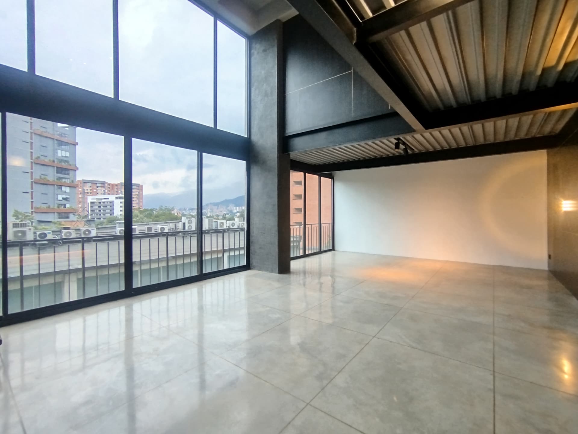 Apartamento en arriendo en Astorga, Poblado, Medellín — foto 1 de 20